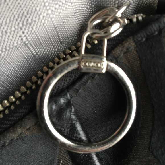 Coach purse - Picture 4 of 5